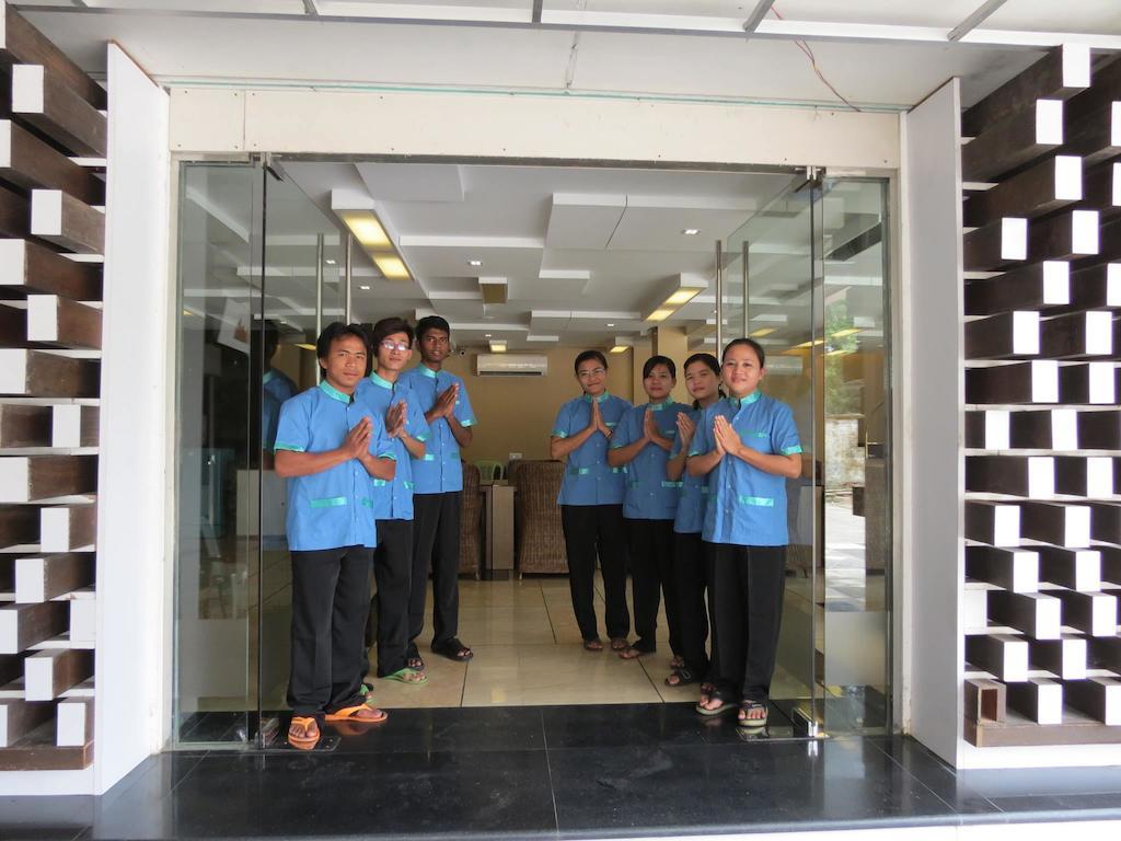 Business Alliance Hotel Yangon Extérieur photo