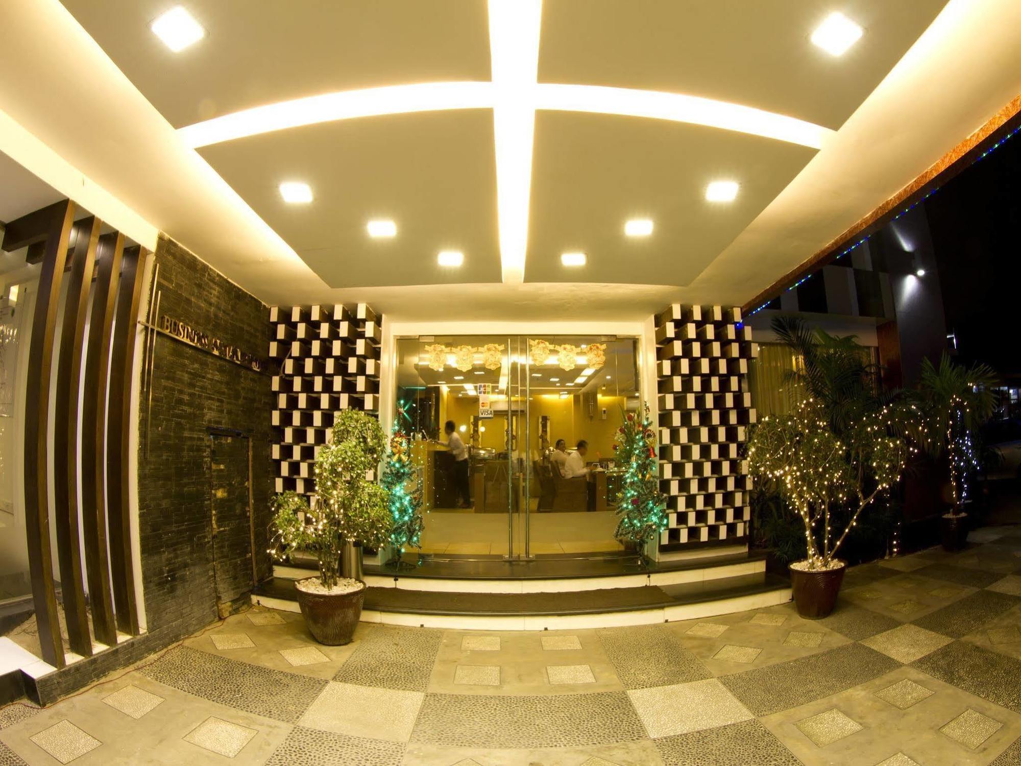 Business Alliance Hotel Yangon Extérieur photo